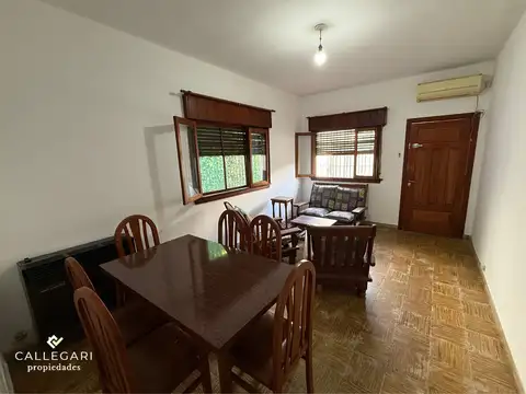 Depto Tipo Casa en Venta 50 años