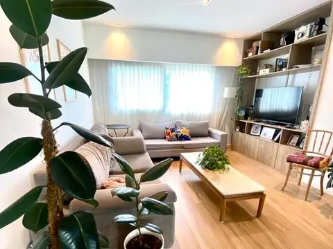 Casa 5 ambientes con 4 baños