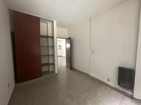 Departamento en alquiler. Ubicado en 118 69 y 70