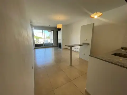 Departamento en Alquiler en Villa Pueyrredon, $ 550.000