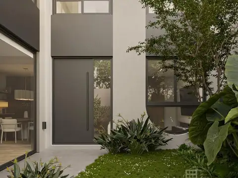 Casa en venta de pasillo desarrollada en 3 plantas, pileta, quincho y parrilla