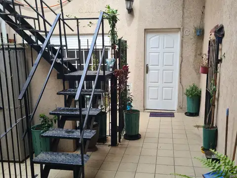 Depto Tipo Casa en Venta de 3 dormitorios