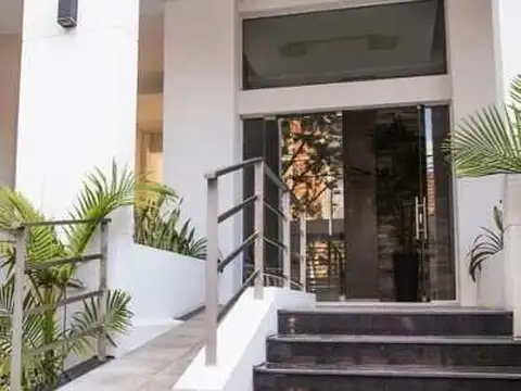 Mtro. Ángel D'elia 1000, Piso 7