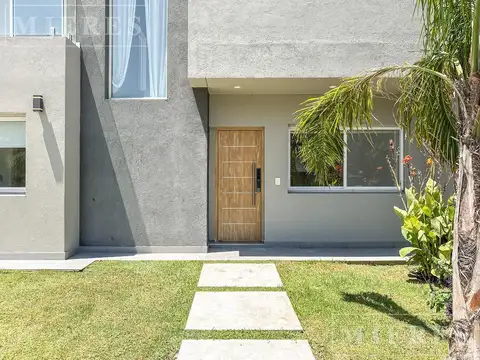 Casa en Venta en Los Olivares, USD 280.000