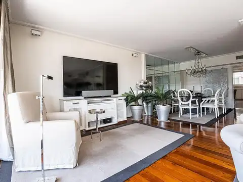 Departamento en Venta con 2 cocheras