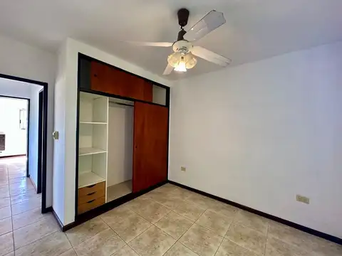 Departamento tres ambientes en alquiler en Escobar Centro