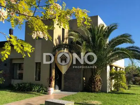Casa en Venta en Fincas de Iraola II, USD 390.000