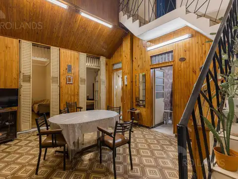 Depto Tipo Casa 4 ambientes con 1 baño