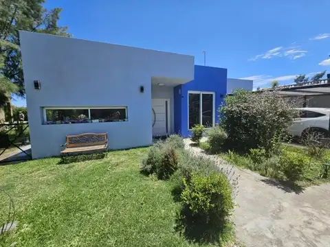 Venta Casa 4 ambientes Barrio Los Talas