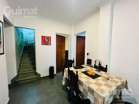 Depto Tipo Casa en Venta de 4 dormitorios