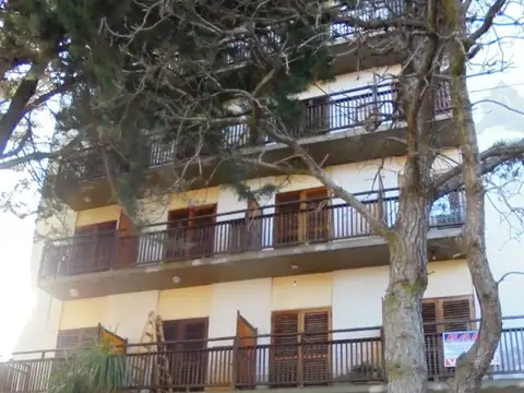 La Rioja 3100, Piso 1