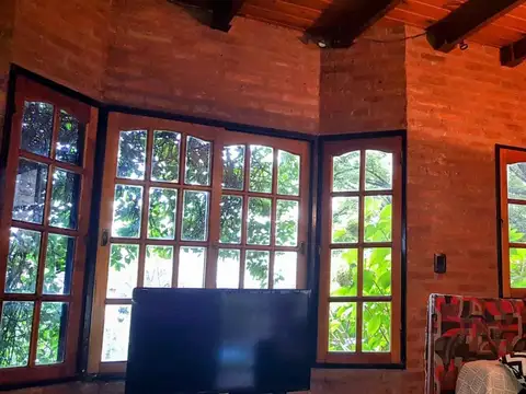 CASA 4 AMBIENTES, OPORTUNIDAD 