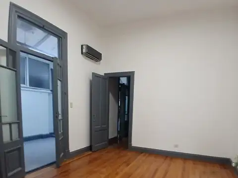 Oficina en Alquiler en San Nicolás, $ 800.000