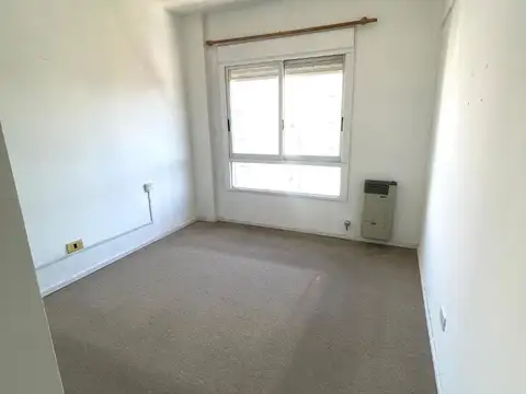 2 AMB 40 MTS TOT,CTFTE C/BALCÓN,COC C/LAV INCOR,PLACARD,EDIF. C/SEGURIDAD,PISCINA,PARRILLA,EXC. UBIC