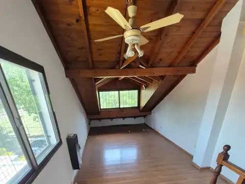 Duplex en venta - OLIVOS