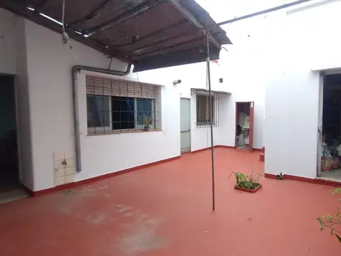 VENTA PH 3 AMBIENTES IDEAL A RECICLAR SIN EXPENSAS VILLA PUEYRREDON