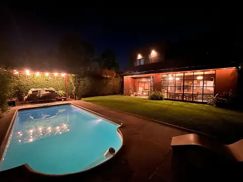 CASA EN VENTA 4 AMBIENTES - BARRIO CERRADO MAGNA