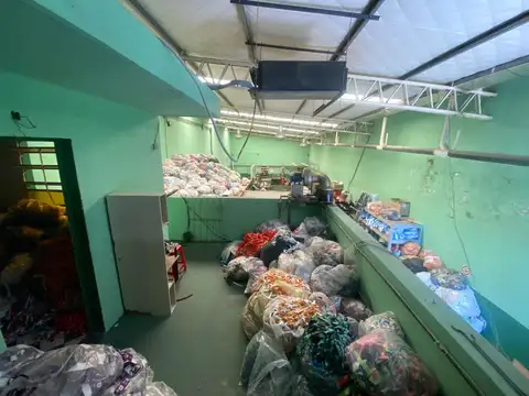 Galpon en Alquiler en Bernal, $ 4.000.000