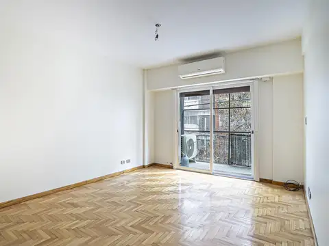 Ramón Falcón al 1500