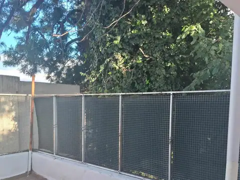 Depto Tipo Casa en Venta 53 años