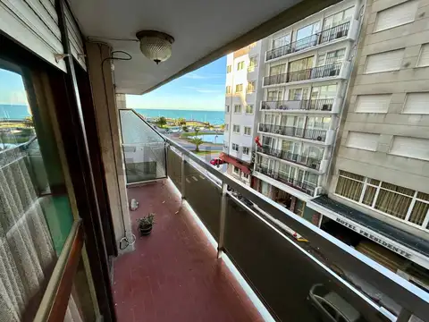 Corrientes 1500, Piso 0