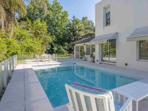 Casa en Venta de 4 dormitorios