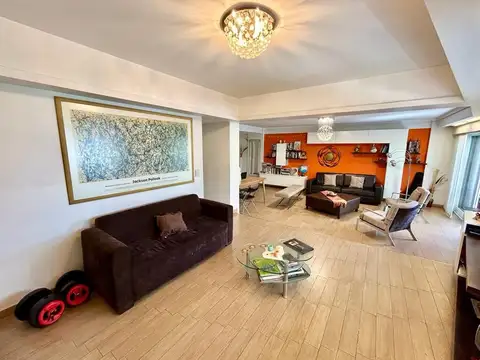 Departamento en Venta de 4 dormitorios