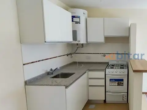 Departamento en Venta en Lisandro De La Torre, USD 62.000