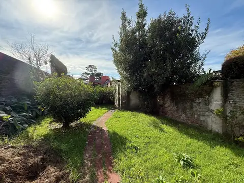 Casa en Villa Lugano, con parque, con jardin, casa con ambientes amplios, casa con patio y jardín