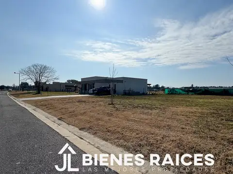 Terreno en Venta 41  mts Fondo