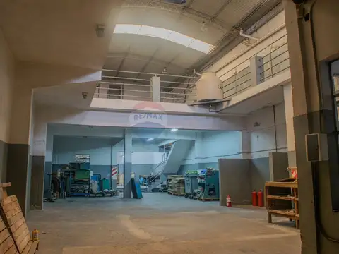 Galpon en Venta 64 años