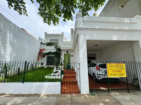 Casa 5 ambientes con 2 baños