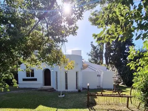 Hermosa Casa en Club de Campo La Martona