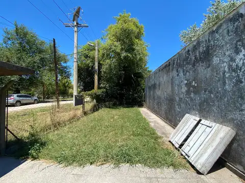 Casa 6 ambientes con 1 baño