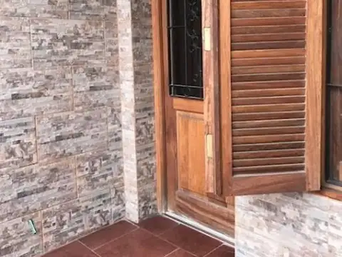 Casa En Venta En Lujan Calle Ituzaingo 1200