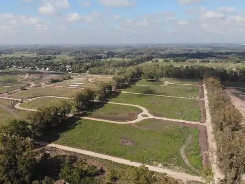 Av Parque Pilar del Este s/n