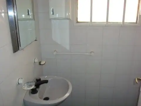 Oficina en Alquiler 40 años