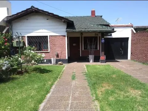 Jose Morganti  al 8300