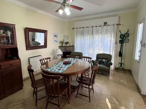 Victoriano Loza 1061