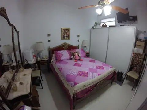 Depto Tipo Casa en Venta 70 años