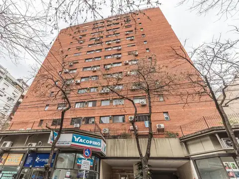 Cochera en  Venta en Barrio Norte