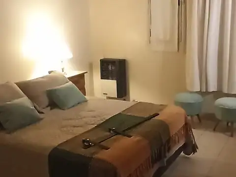 Casa en Alquiler Temporal con 2 cocheras