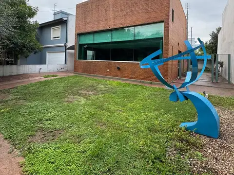 Oportunidad Exclusiva en B° Cañitas! Casa de 3 dormitorios