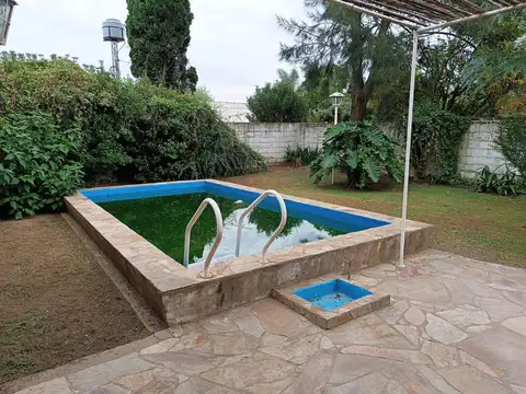San Luis 100 -  2 Dorm Patios. Pileta, Cochera. Consultorio. Impecable
