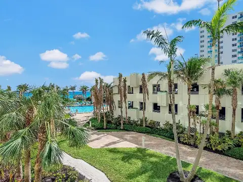 MIAMI HOLLYWOOD ALQ.TEMPORARIO DE DPTOS / AUTOS / PASAJES