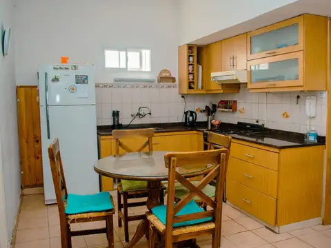 Depto Tipo Casa en Venta con 1 cocheras