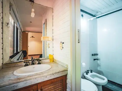 Depto Tipo Casa en Venta en Centro, USD 130.000