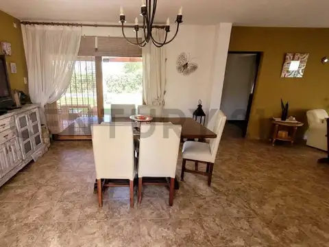 av Padre Luchesse 4500, Piso 0