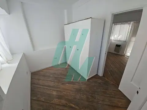 Depto Tipo Casa en Venta 60 años