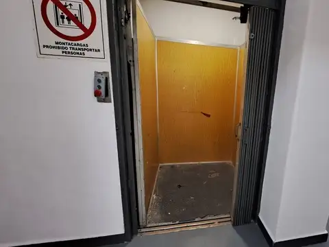 VENTA LOCAL, PB, ENTREPISO, SÓTANO, MONSERRAT